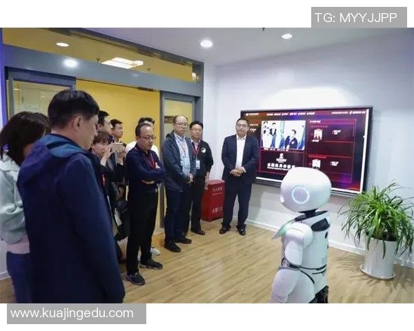 钟诚：在时代浪潮中探索创新与责任的年轻领袖之路